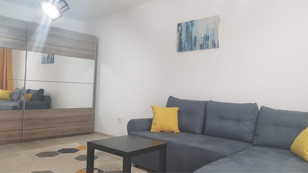 Inchiriez apartament doua camere