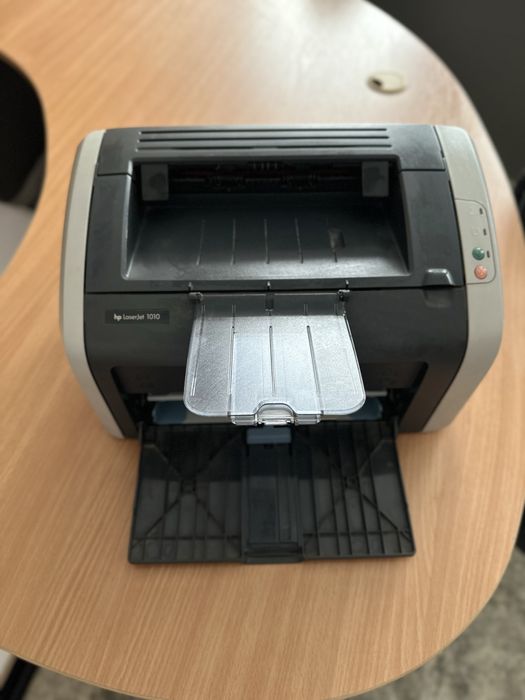 Принтер HP Laserjet 1010