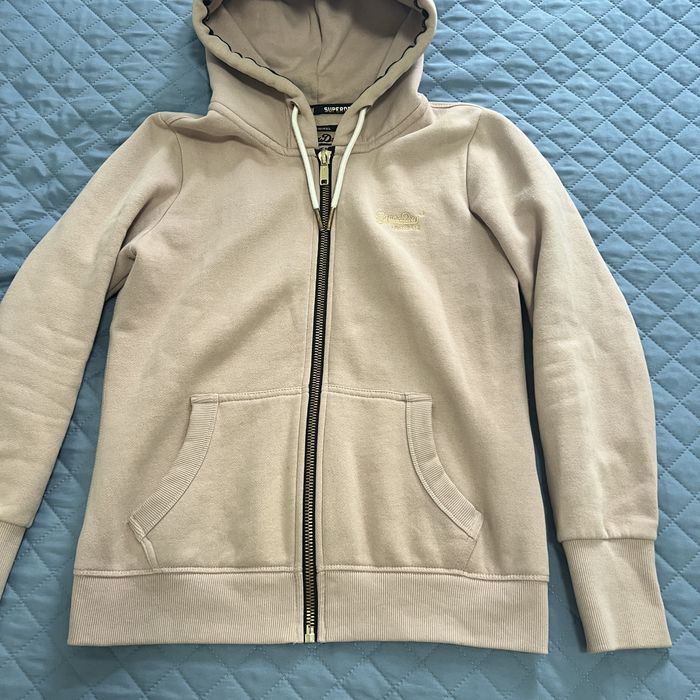 Куртки брендовые.