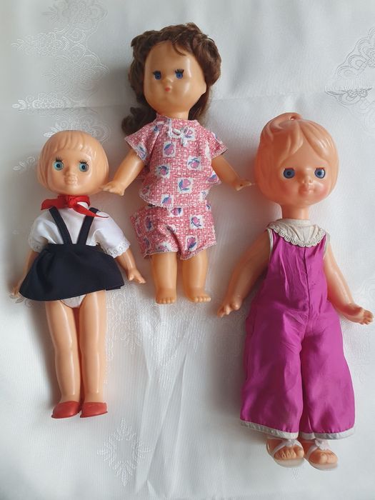 Куклы времен СССР, с рельефными волосами. Фабрика "Кзыл Ту "