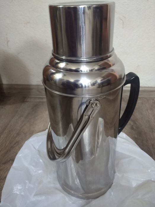 Термос 3литра Стеклянная колба Самовывоз Обмена нет