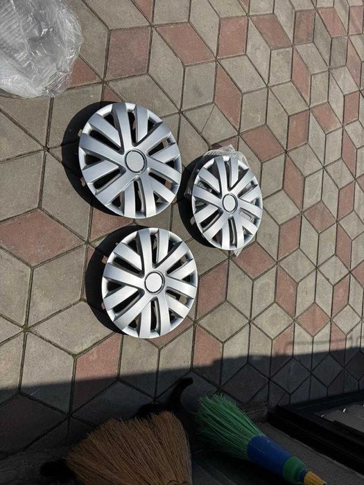 Колёсные колпаки на Фольксваген Поло.