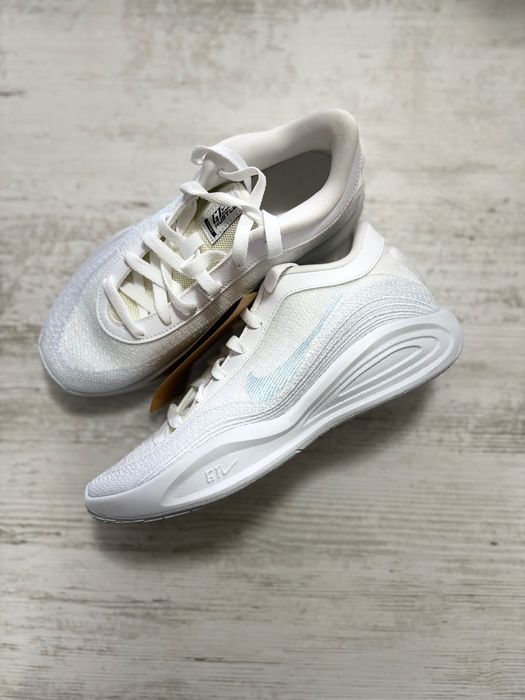 Adidaș Nike autentici în stare perfectă,complect nepurtați