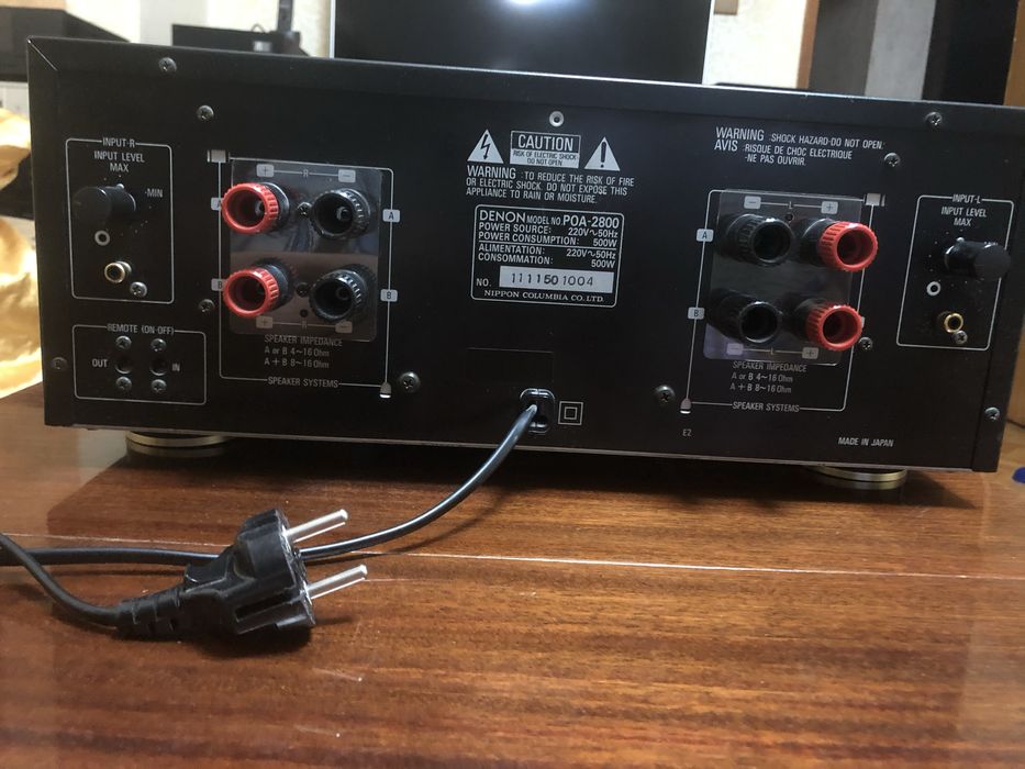 Продавам Denon POA 2800