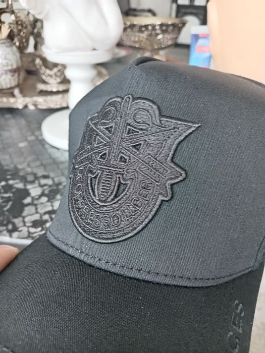 Бейсболка 3 тыс. тг.