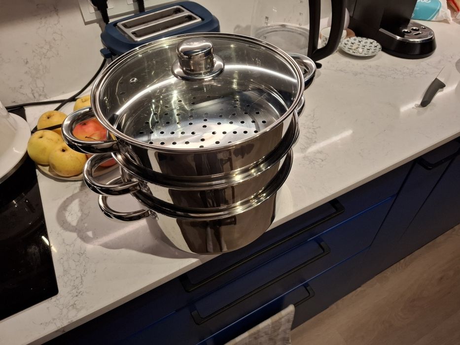 Oală de gătit la abur