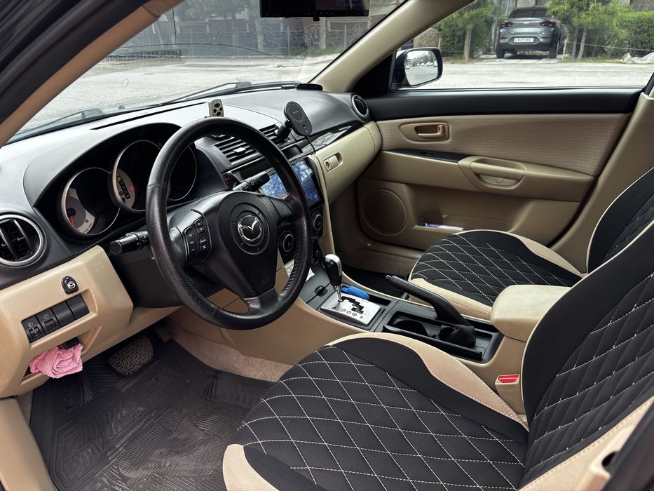 Продам машину. Мазда 3