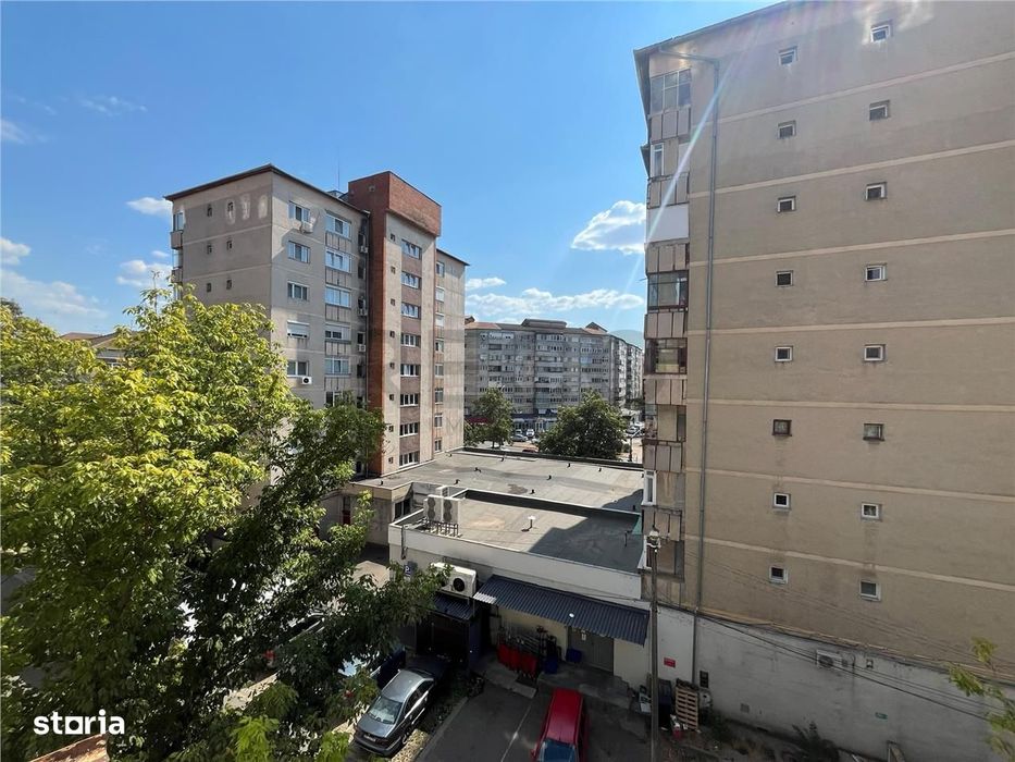 RECO Garsoniera cu lift, 25 mp etaj intermediar, Oradea- Rogerius