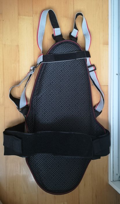 Protectie spate coloana platosa moto enduro atv touring scuter