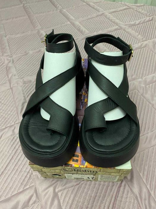 Продаю Сандалии!!!