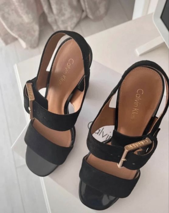 Sandale Calvin Klein marime 35