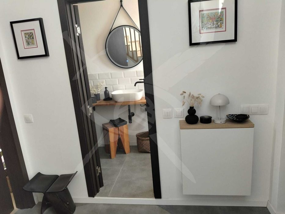 Продава се Къща в Бургас, Сарафово - 155 кв.м за 1968 €/кв.м - Снимка #9