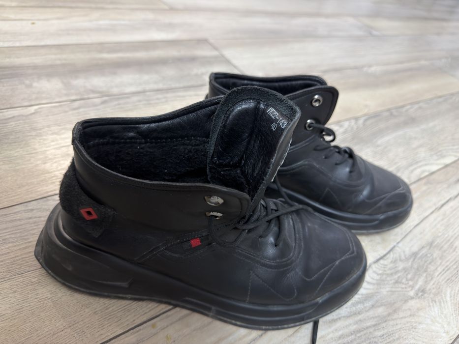 Продам сапожки модные