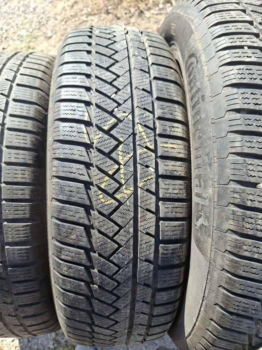 Продам шины 215/65/17 континенталь