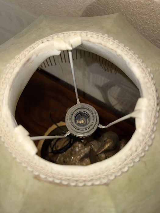 Продается бра с подставкой