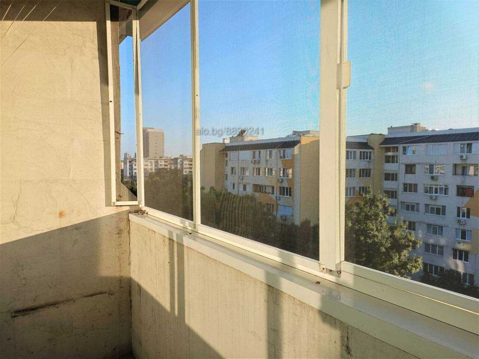 Дава се под наем Двустаен апартамент в Бургас, Изгрев - 65 кв.м за 397.8 € - Снимка #4