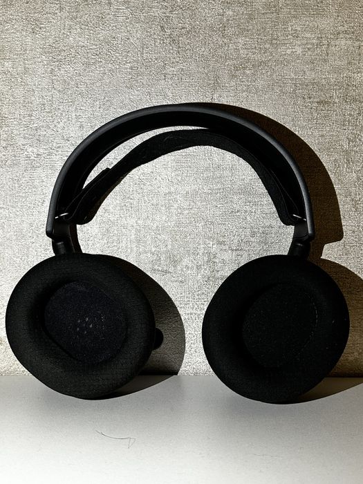 Игровые наушники Steelseries