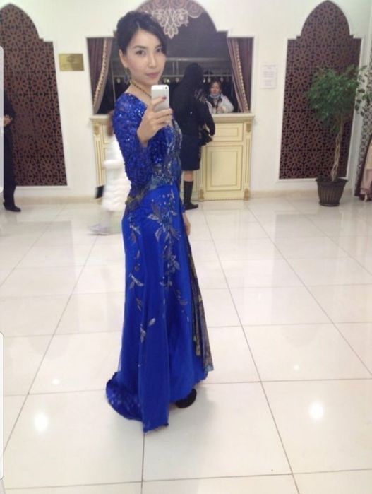 Вечерняя красивое платье