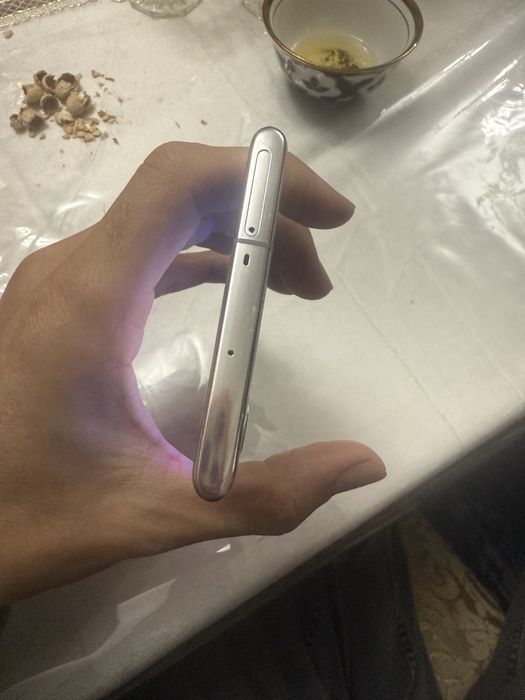 Samsung not 10+ 5G 256
Hotirasi 12/512
Telefon ideal holatda