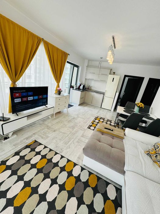 Apartamente 3 camere lux regim hotelier/pe zi Mamaia Nord/Loft langa plaja De Silva Residence cu parcare