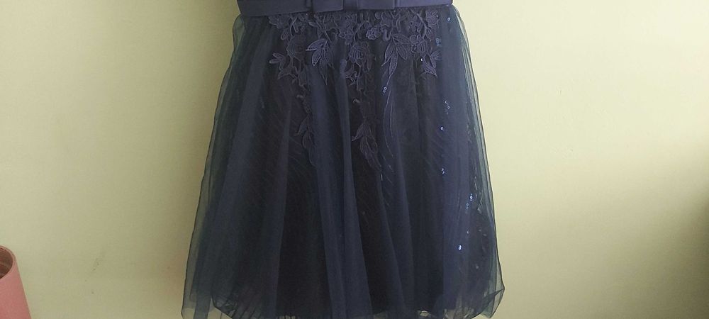 Rochie cu tul albastru de ocazie
