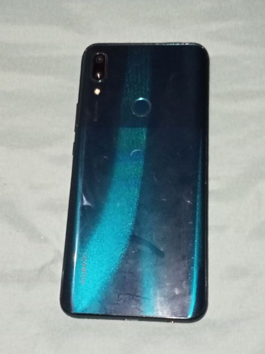 Обменяю телефоны на запчасти