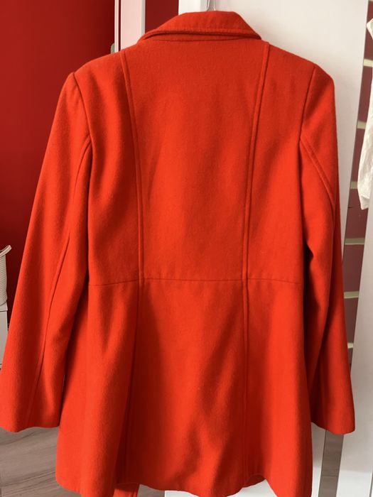 Дамско оранжево палто