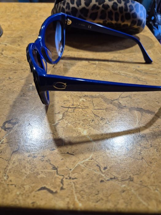 Слънчеви очила guess