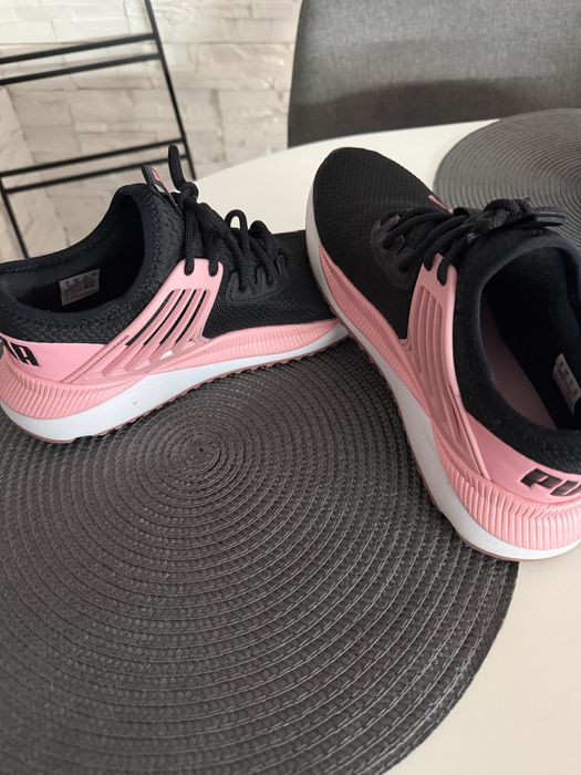 Дамски обувки Puma
