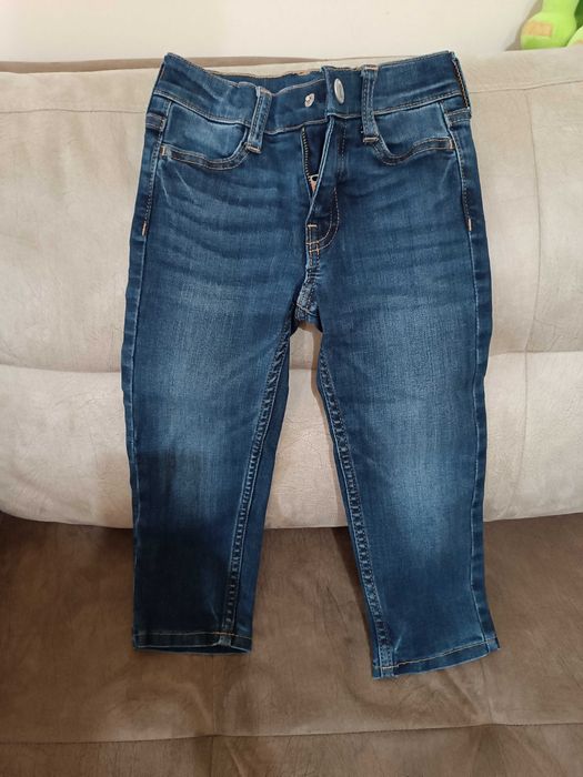 Дънки и жилетка, 2-3 г