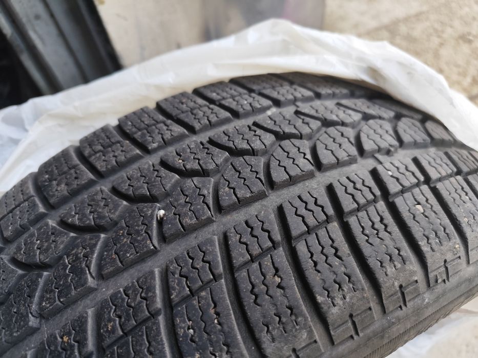 Продавам 4 броя гуми kormoran snowpro