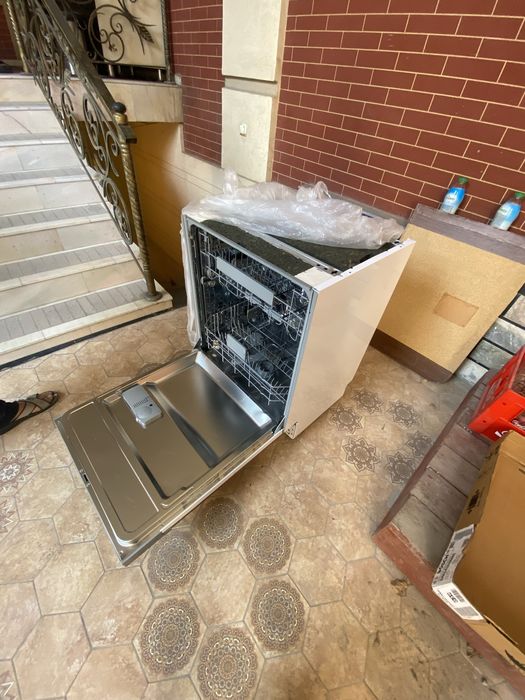 Idish yuvish mashinasi "BEKO"