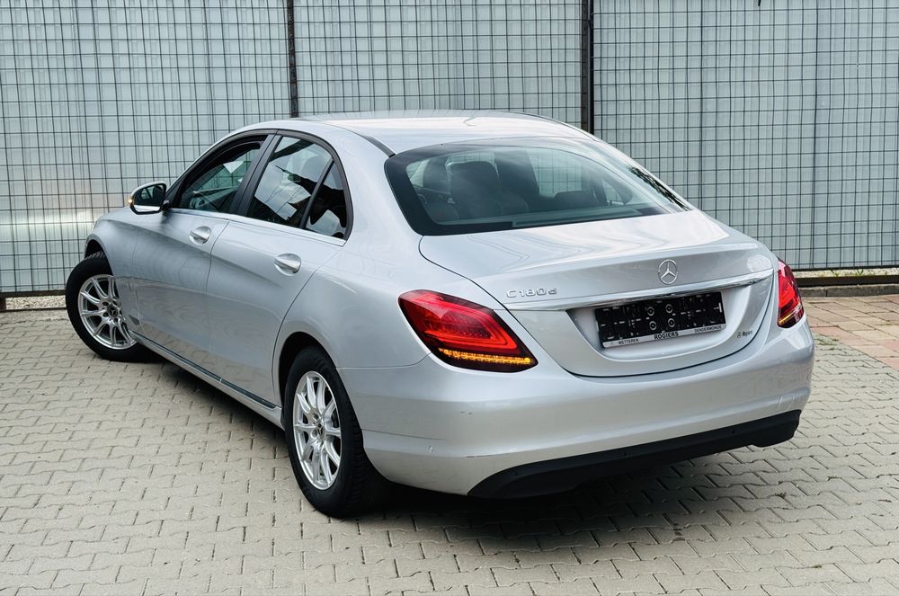 MERCEDES-BENZ C-Class 2020 — imagine 4