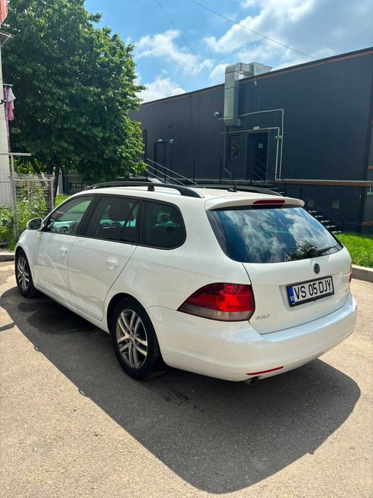 VOLKSWAGEN Golf 2010 — imagine 2