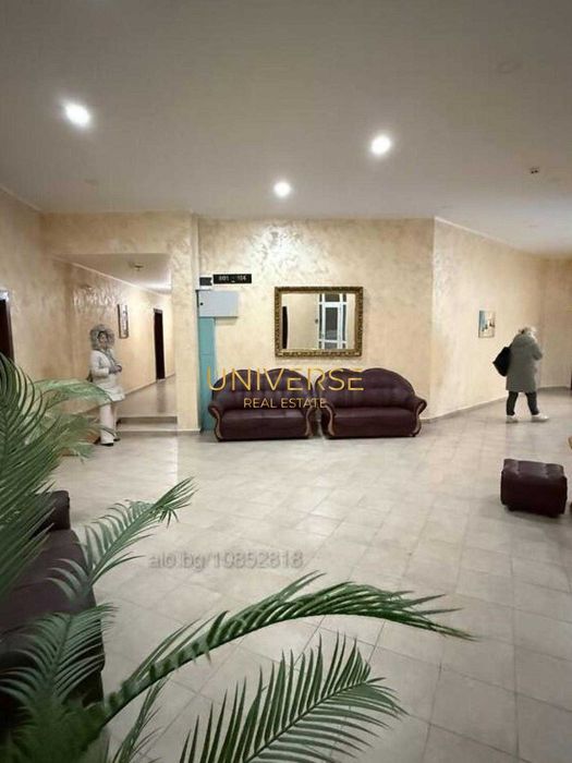 Продава се Тристаен апартамент в к.к. Слънчев бряг - 60 кв.м за 978 €/кв.м - Снимка #1