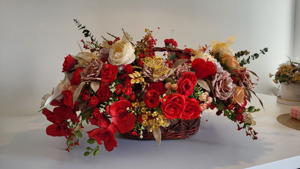 Cadouri si decoratiuni florale unicate -Arkhanas-Flowers  - cu preluare din orasul  Arad