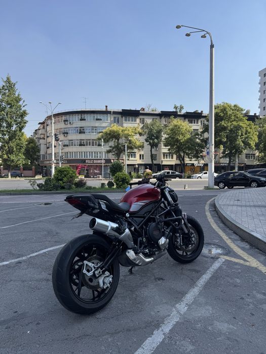 Benelli 752s срочно !