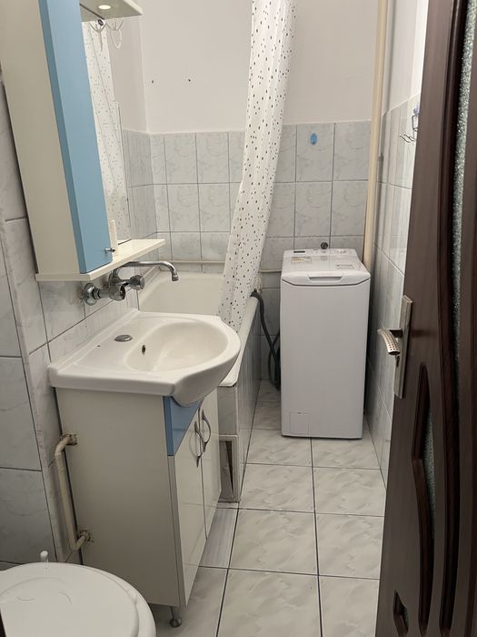 Garsoniera de inchiriat! Strada garoafei nr 4 in Marghita catedrala