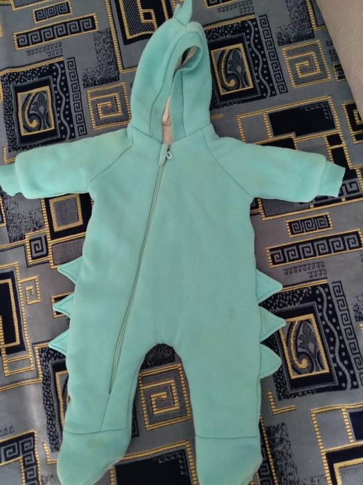 Продам детские вещи