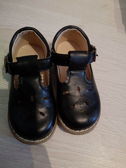 Pantofi fetițe mărimea 21