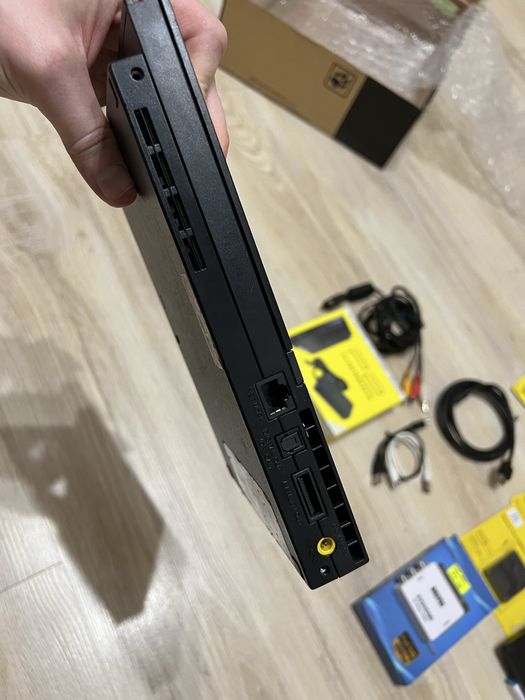 Playstatiton 2 slim /Плейстейшън 2 слим отличен!