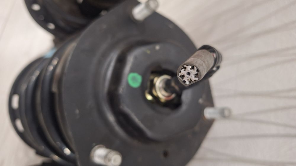 Амортизаторы Виндом 30 кузов.  Tems