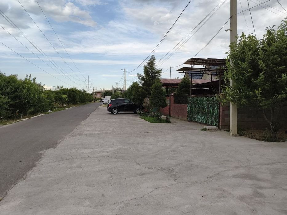 Ховли сотилади 1 сотих