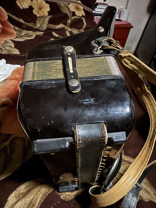 Acordeon MELODJDIA 80 bași