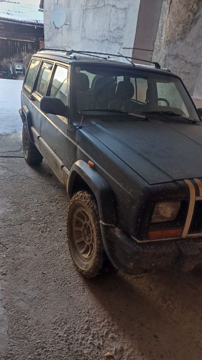 Masina de vanzare: Jeep grand cherokee