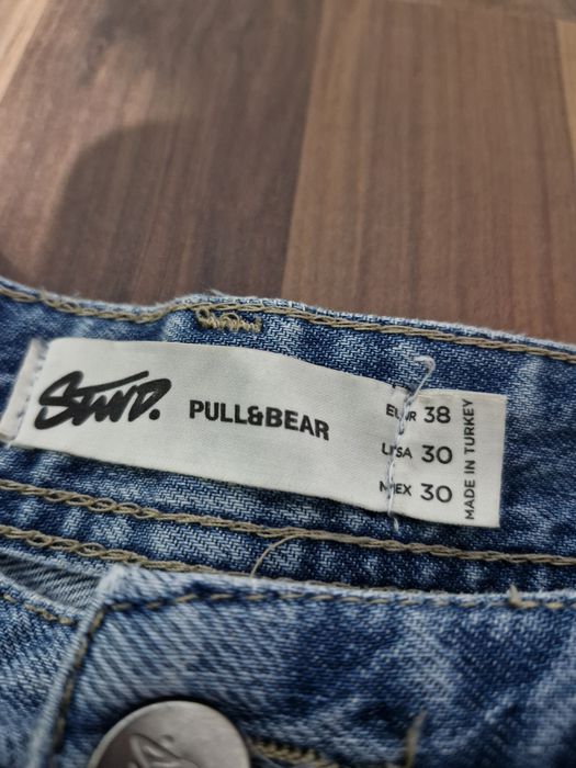 Blugi scurți Pull&bear ( nu zara )
