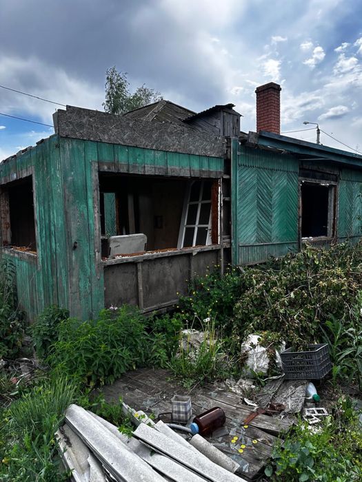 Дом на разбор или на дрова .
