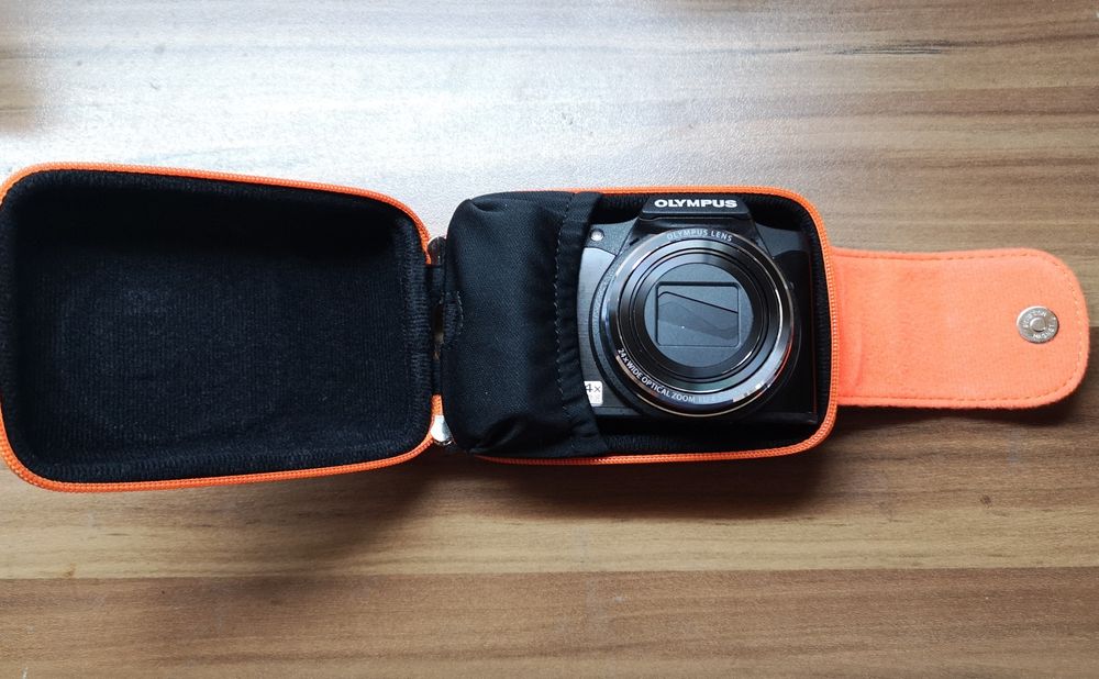 Фотоапарат Olympus SZ-14