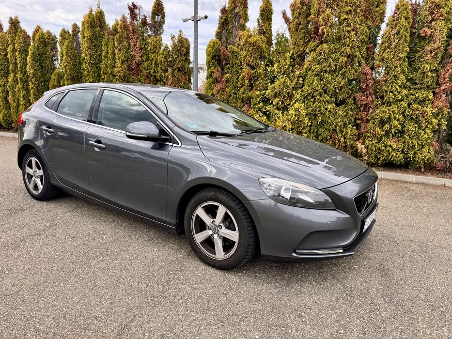 V O L V O    V 4 0   1.6   Diesel