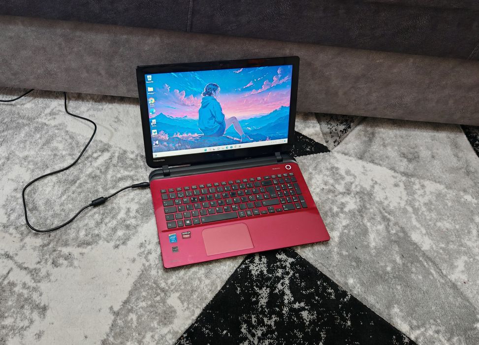 Laptop Toshiba Satellite i5 gen4